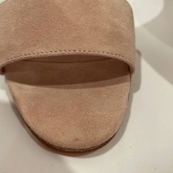 Manolo Blahnik ankle strap sandal (35) - Picture 8 of 12